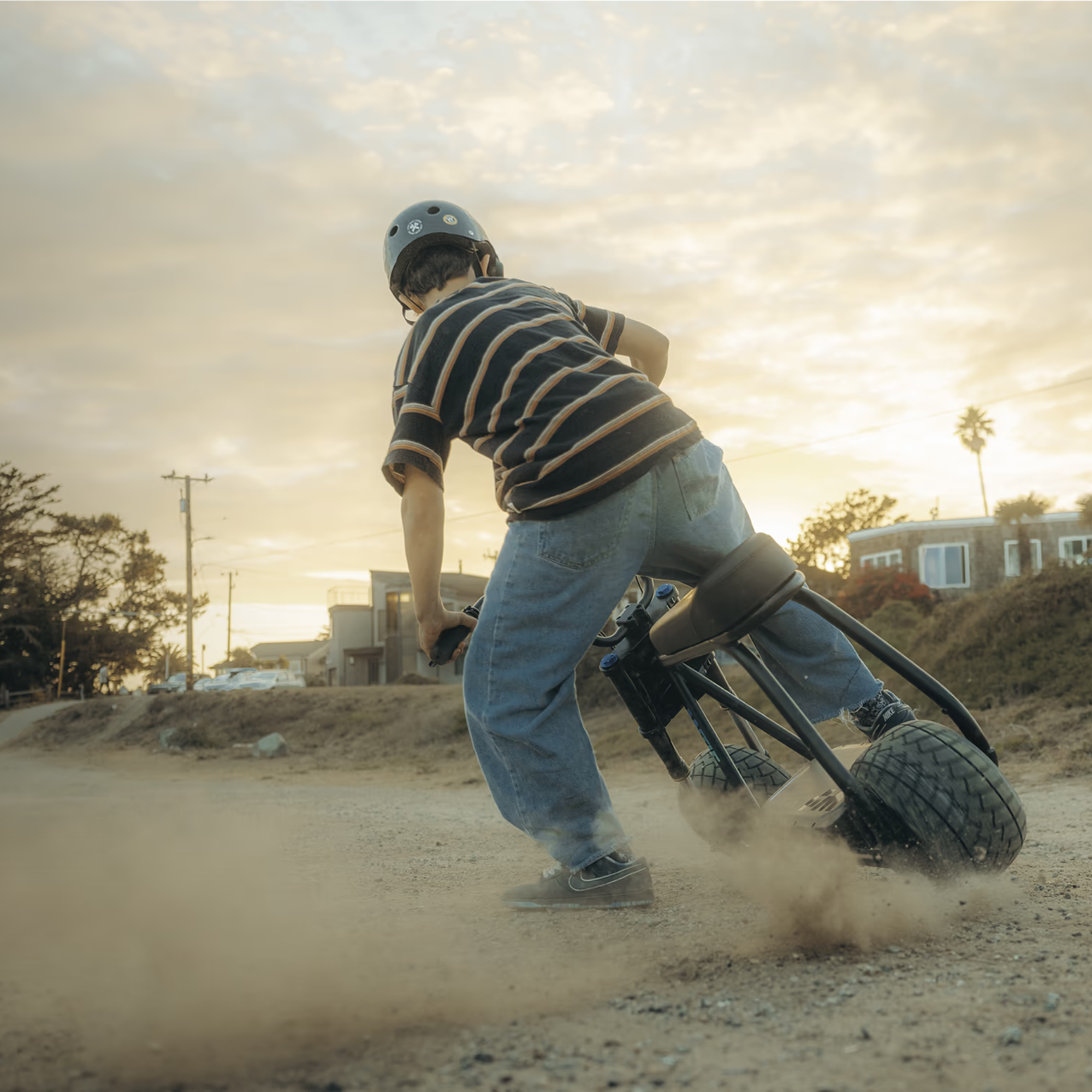 Xyron long range E-bike - 50 mi / 35 mph